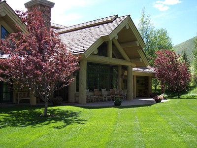 gallery/medium/0 (38)-Garden-Design-Ketchum-Idaho.jpg